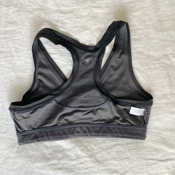 Victoria’s Secret Sports Bra - Picture 4 of 7